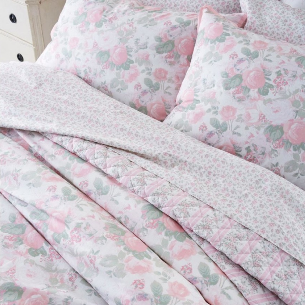 *ISO* Blushing Dove Duvet
